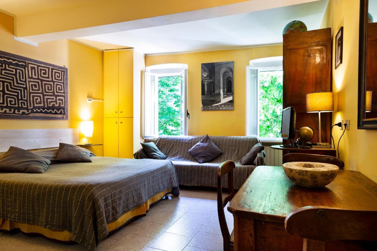 B&B Al Ducale And Apartments Parma Exteriör bild